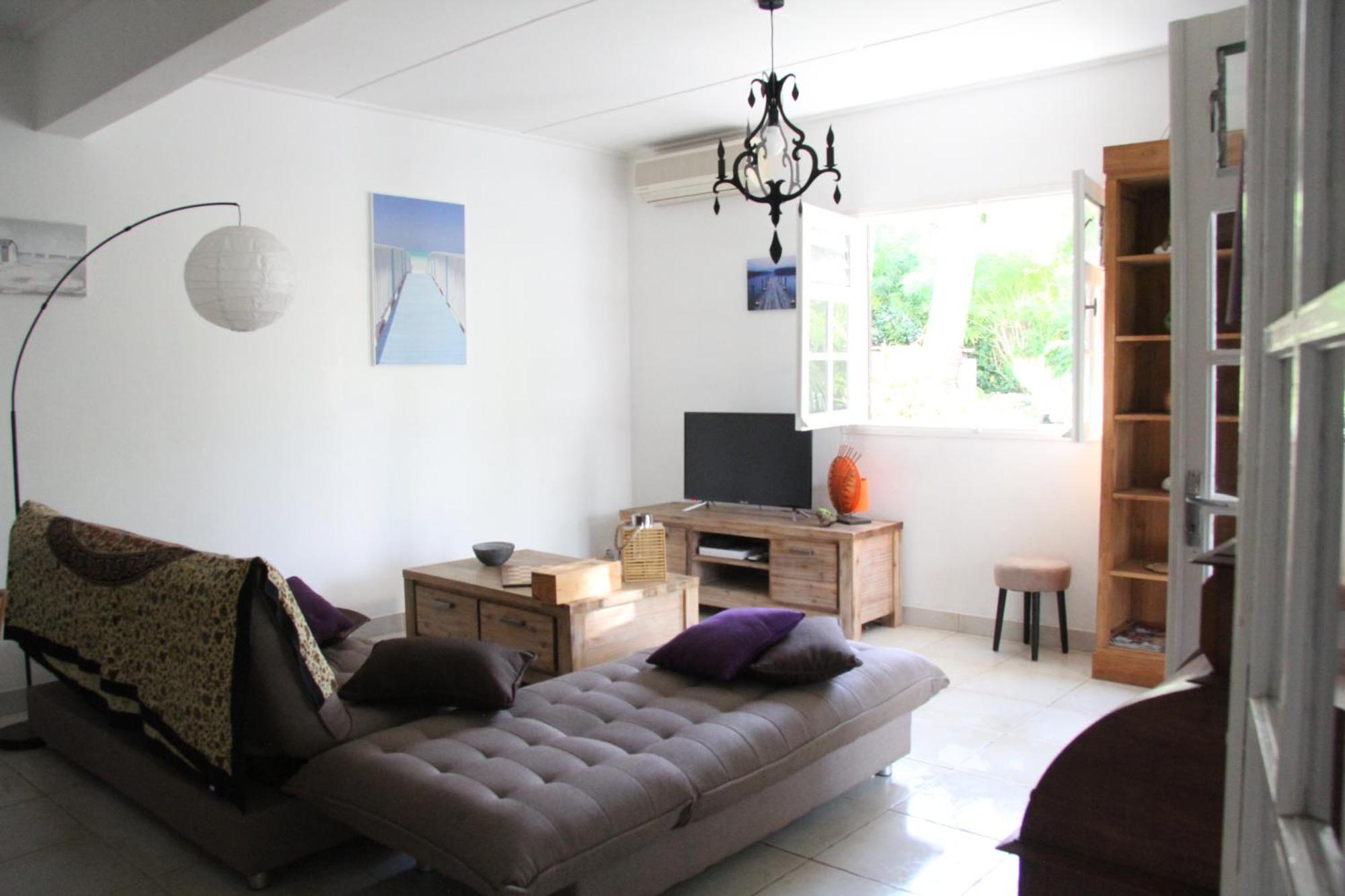 Maison Meublee Avec Piscine Pres Du Lagon 라 살린 레 뱅 외부 사진